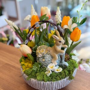 Easter Table Decoration – Spring Bunny in the Flower Garden