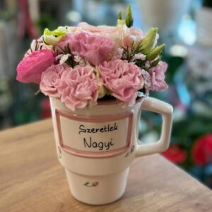 Szeretlek Nagyi Ceramic Mug
